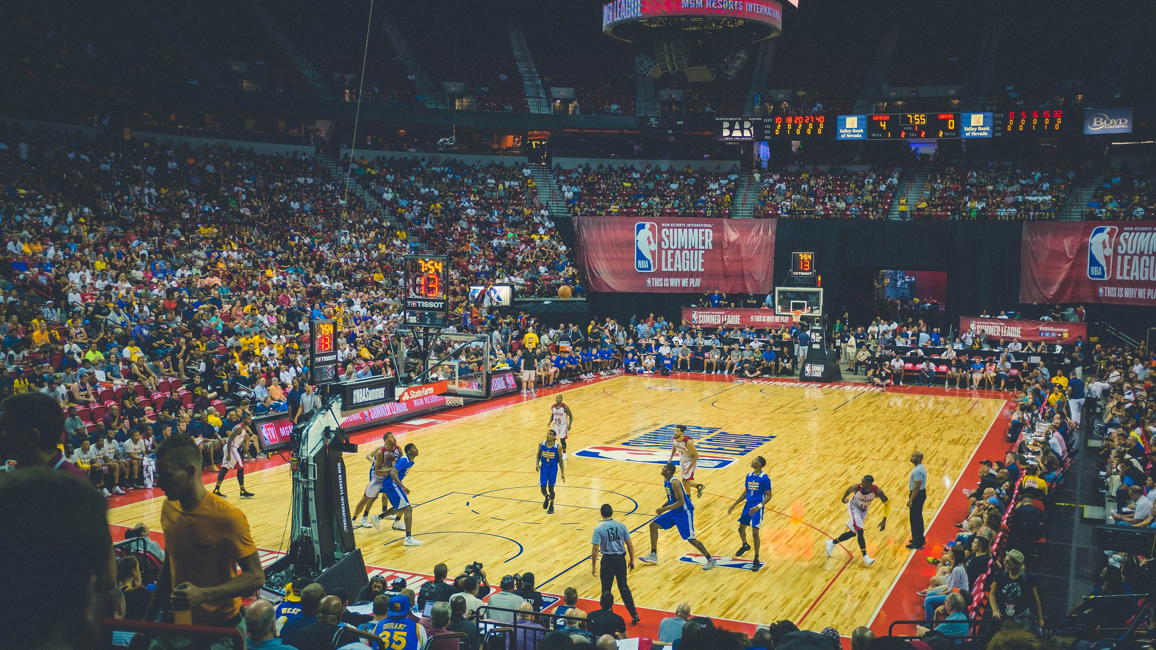 特色篮球文化“走出去”,在海外多国展现中国体育魅力,浅谈中外篮球文化